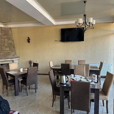 Hotel Iveria كازباجي المظهر الخارجي الصورة