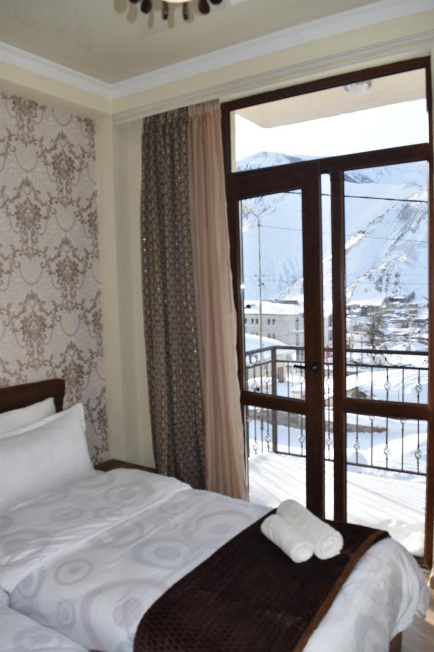 Hotel Iveria كازباجي المظهر الخارجي الصورة
